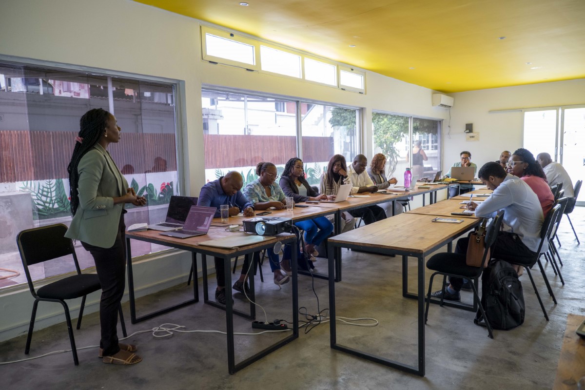Formação em Comunicação Institucional (Componente 2)