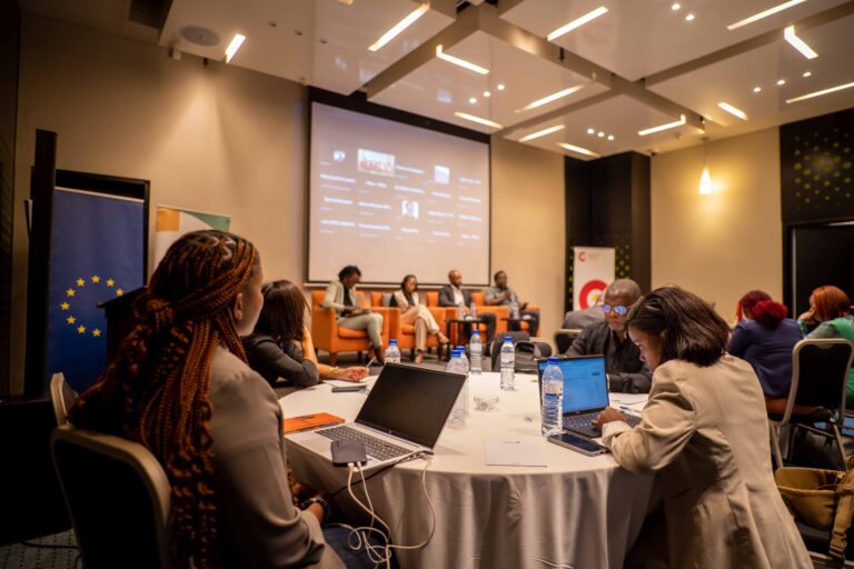 Comunicação e Transparência: Workshop reforça confiança entre Justiça, Media e Sociedade Civil